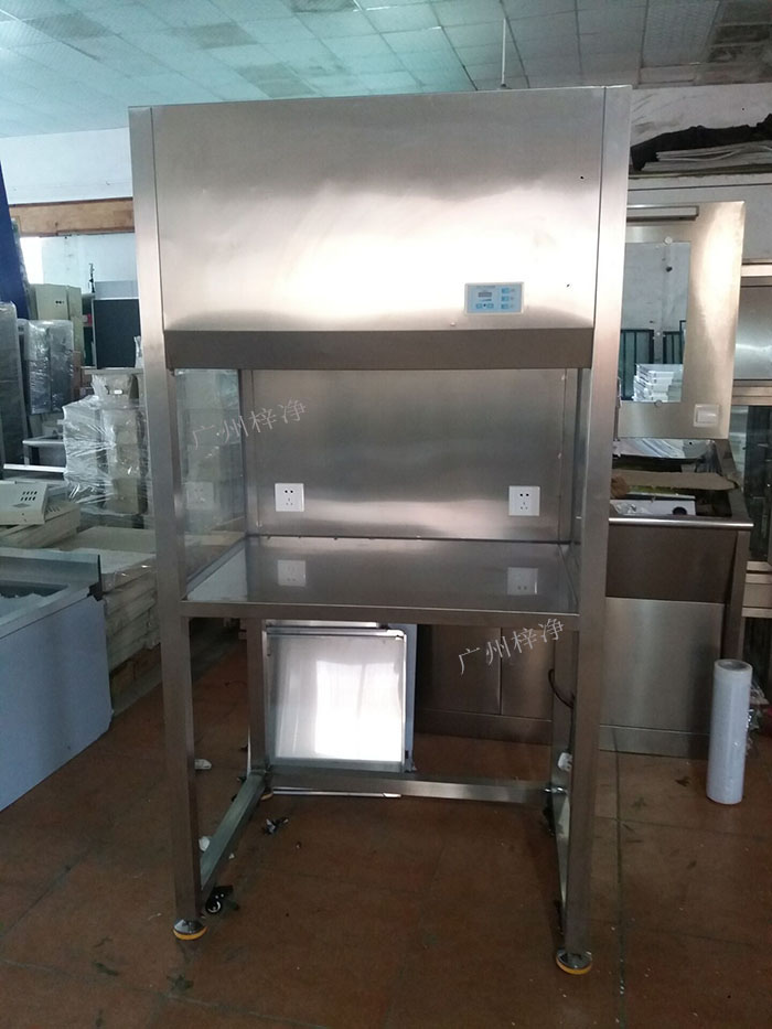 升降門超凈工作臺(tái)又叫推拉門超凈工作臺(tái)、潔凈工作臺(tái)、無(wú)菌工作臺(tái) 升降門超凈工作臺(tái)又叫推拉門超凈工作臺(tái)、潔凈工作臺(tái)、無(wú)菌工作臺(tái)